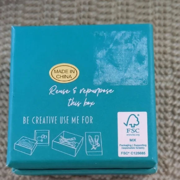 House of Harlow 1960 Gold Plated Ring Elegant Jewelry Sz 7 & 8 New - Picture 6 of 6